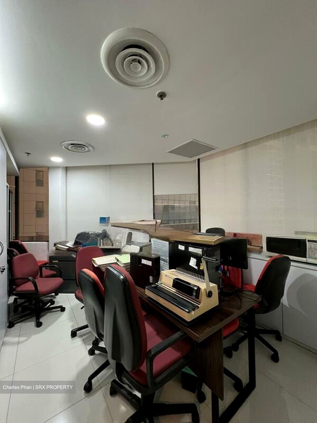 International Plaza (D2), Office #470250771